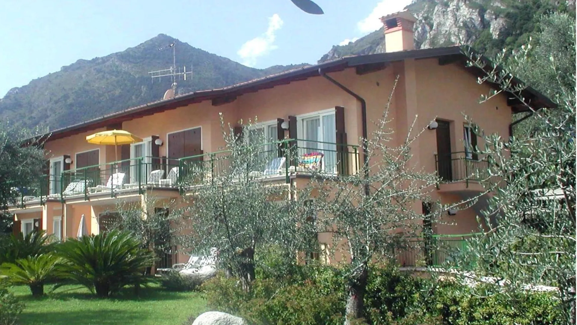 Hotel Ilma Lake Garda Resort Limone sul Garda 4*,  Italien
