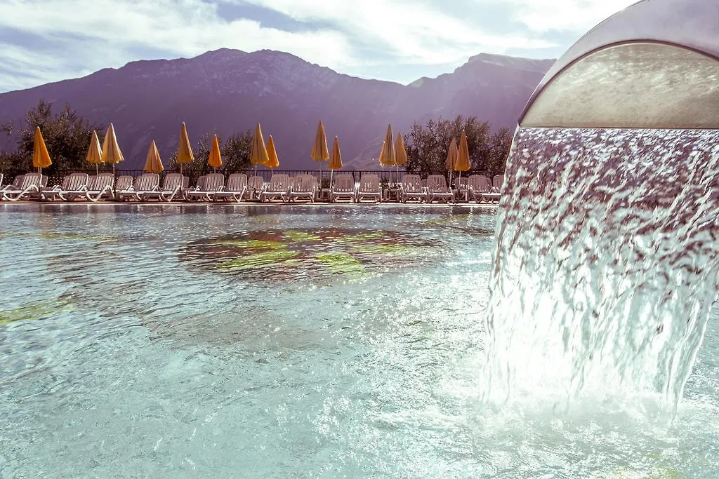 Hotel Ilma Lake Garda Resort Limone sul Garda 4*,  Italien
